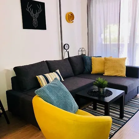 Right Place****cozy And Completely New スプリト